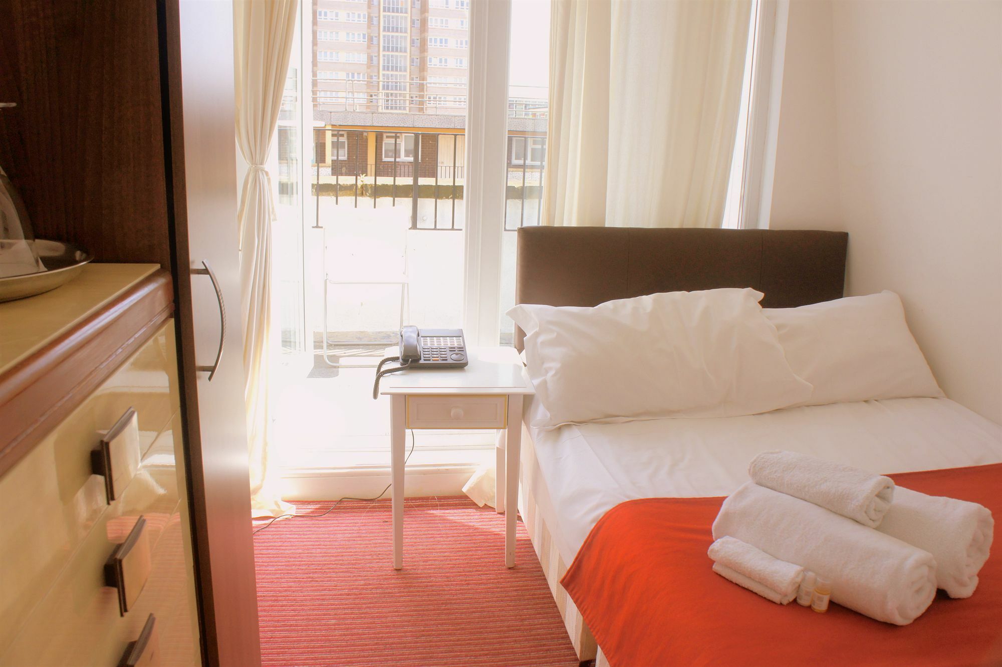 Plaza London Hotel Luaran gambar